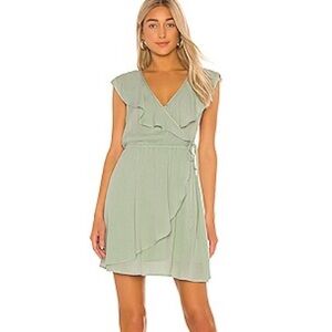 BB Dakota Green Flutter Sleeve Sundress